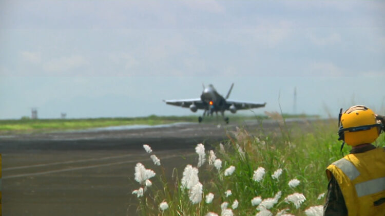 Philippine Air Force and US Marines Specialist